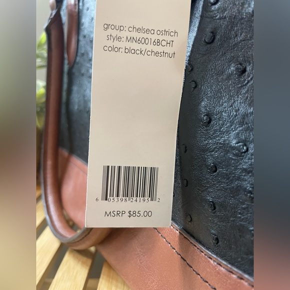 Mondani New York Two-Tone Ostrich Purse - Picture 9 of 9